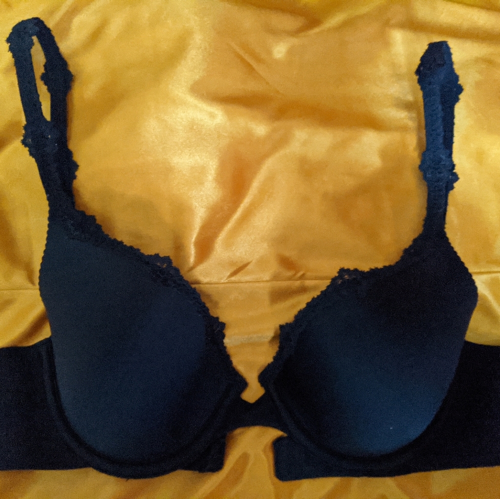 Maidenform Bra